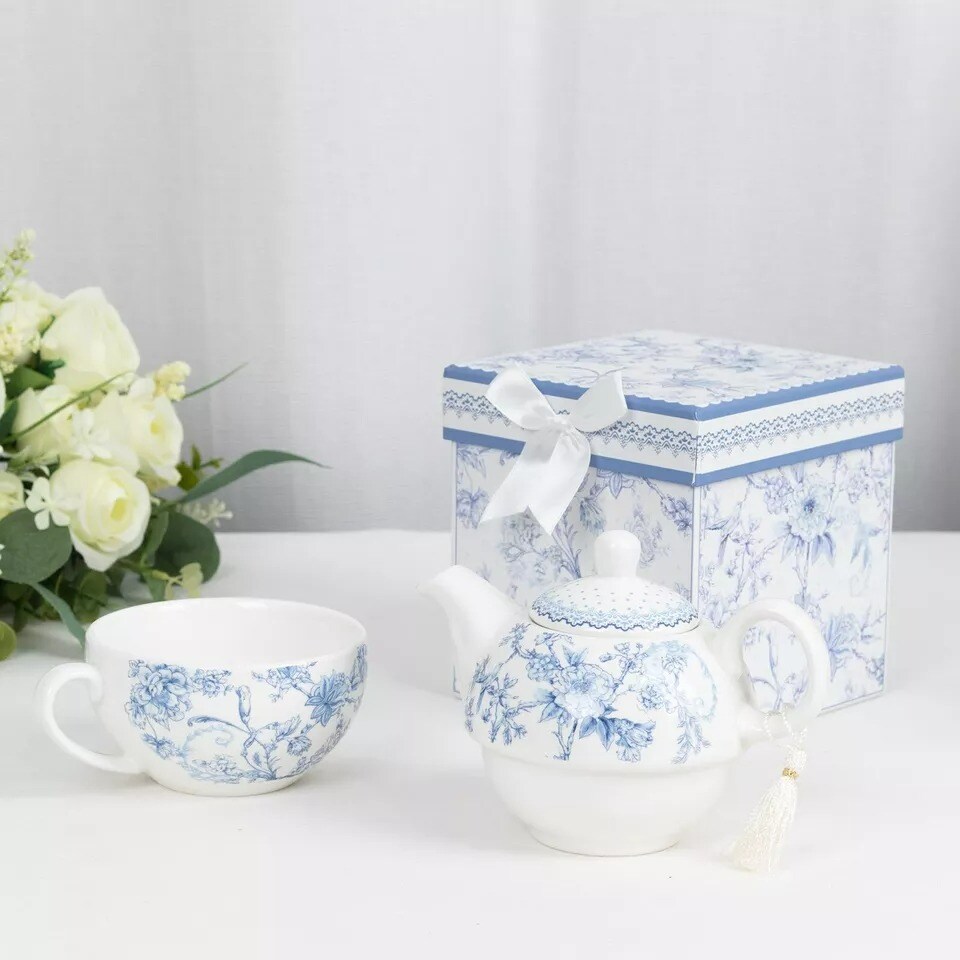 White Blue Chinoiserie Porcelain Teapot and Cup Set with Gift Box Party