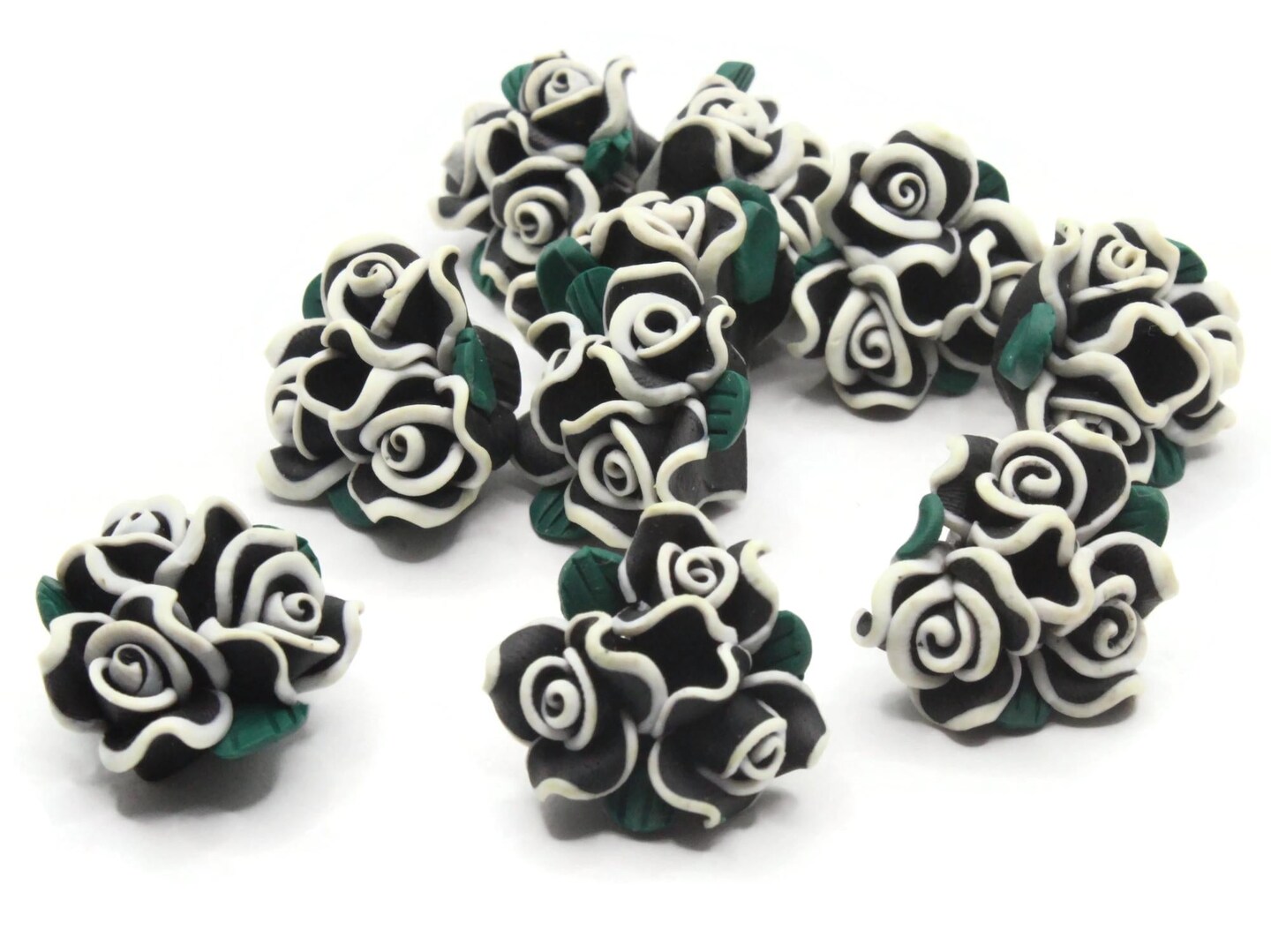 10 Black Polymer Clay Flower Boquet Beads