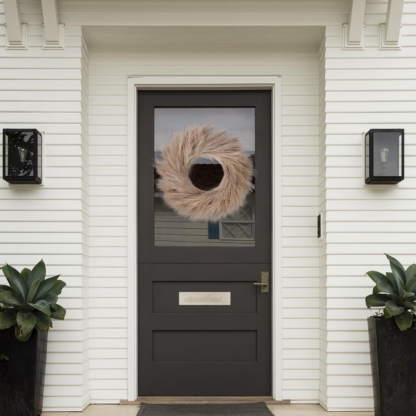 26&#x2019;&#x2019; Faux Pampas Grass Wreath