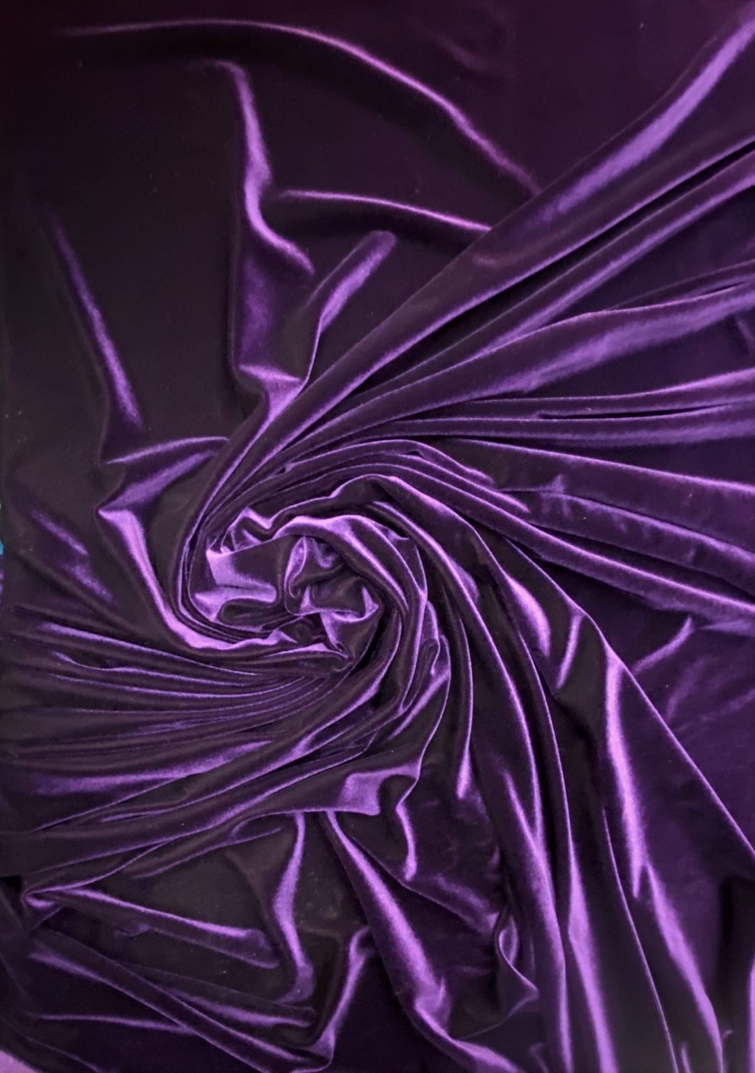 1 Yard Dark Dark purple Stretch Velvet for Apparel, Costumes, Home D&#xE9;cor, and Crafts 58/60 Inch Wide