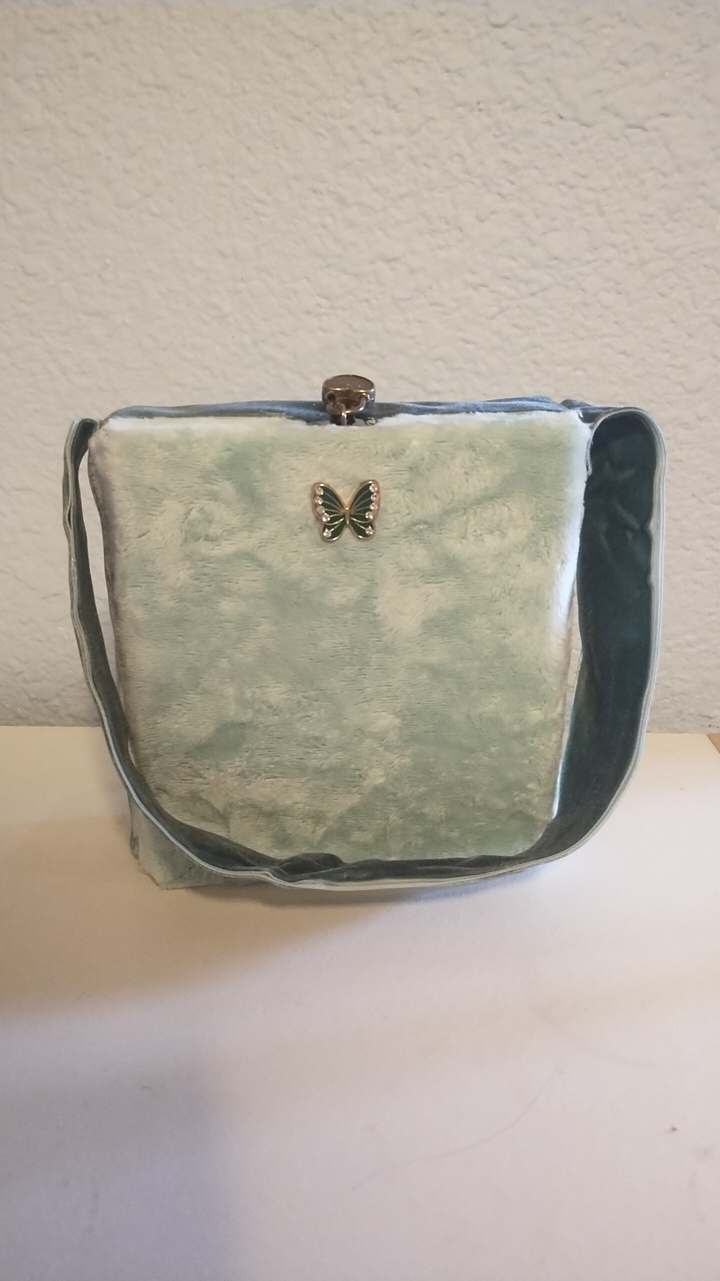 Green fur cigar box purse 447288906506485760