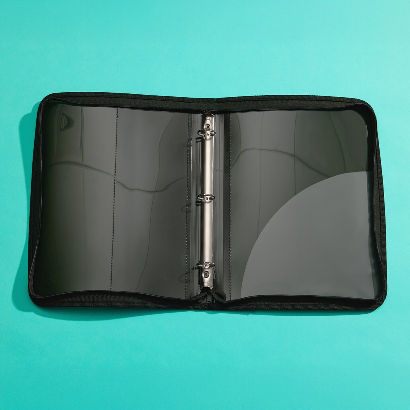 Avery Zipper 3 Ring Binder, 1" Round Rings, 175-Sheet Capacity, Black, Durable Binder Organizers with Pocket for Extra Storage (26006)