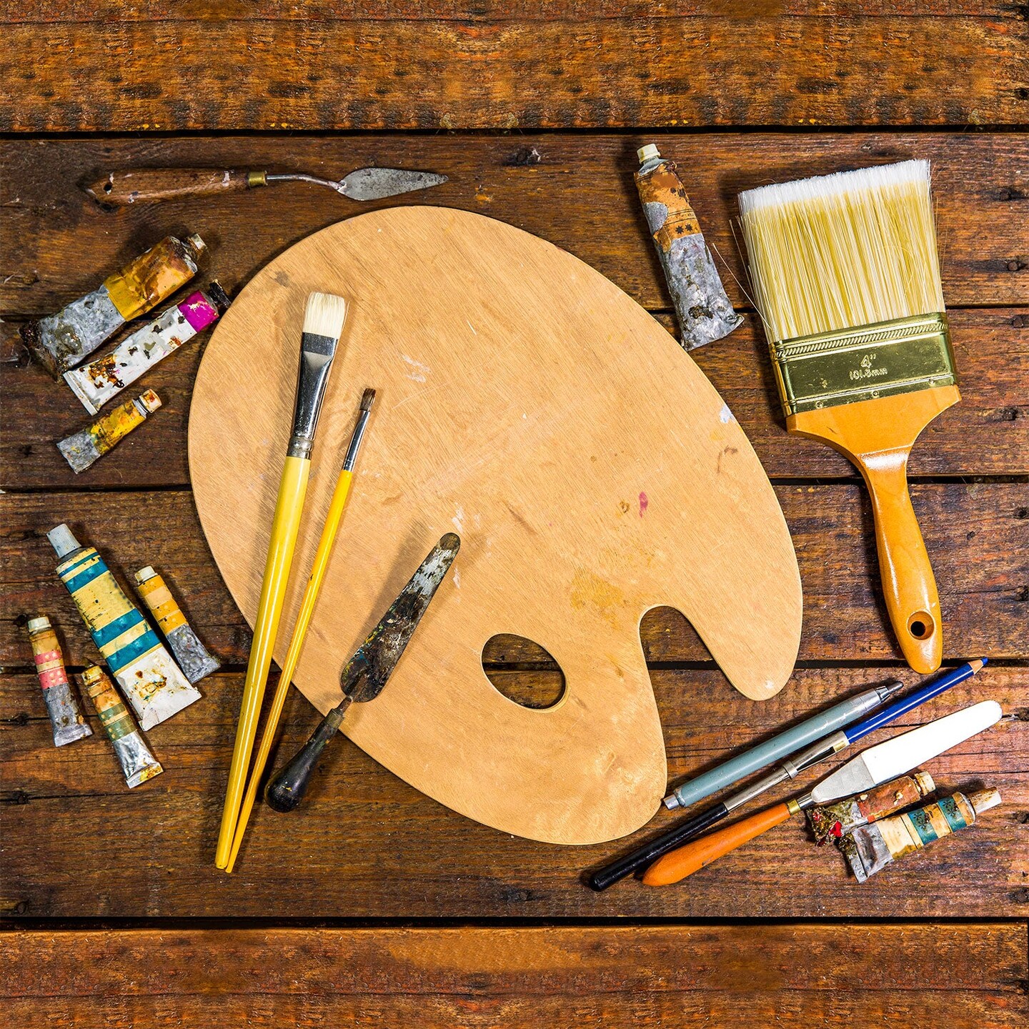 U.S. Art Supply 8&#x22; x 12&#x22; Large Wooden Oval-Shaped Artist Painting Palette with Thumb Hole, Wood Paint Mixing Tray, Acrylic, Oil, Watercolor - Students