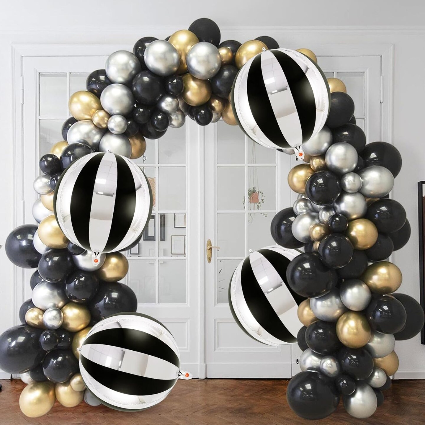 Black and Silver Striped Balloons, 22 Inch Metallic Round Foil Balloons-&#x9;Black and Silver