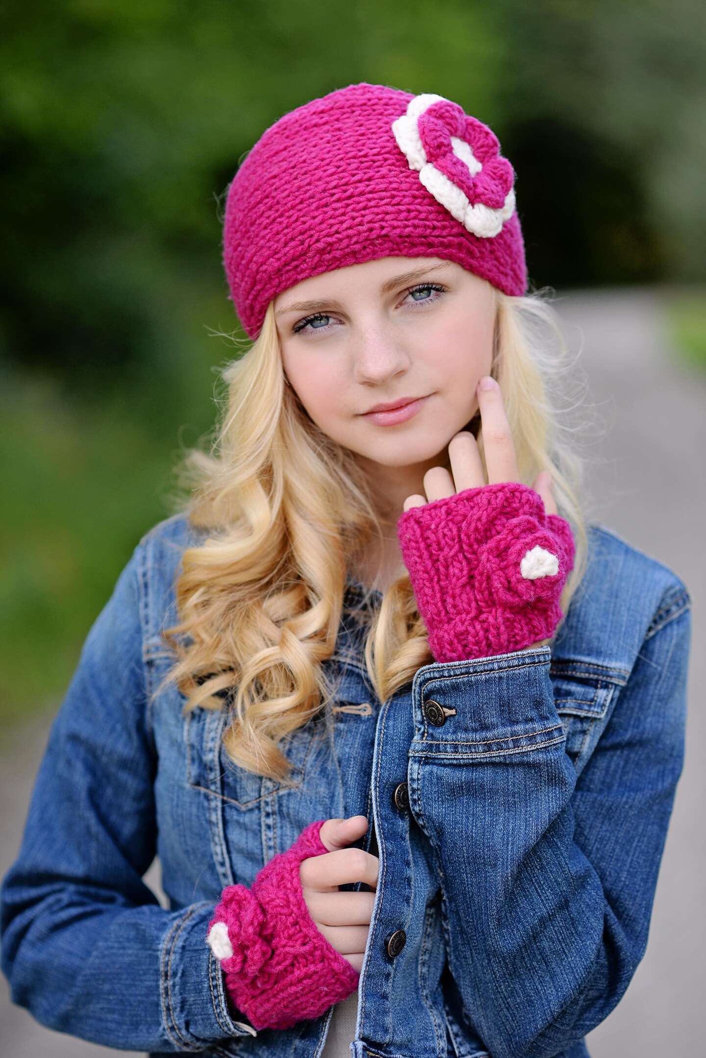 Cherry Flower Headband. Cute Crochet Wool Knit Ear Warmer  display picture 3