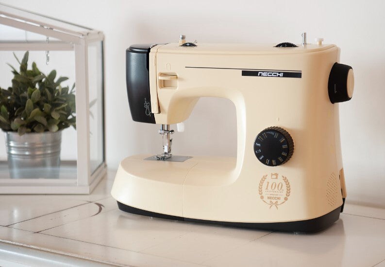 NECCHI KM417A Sewing Machine