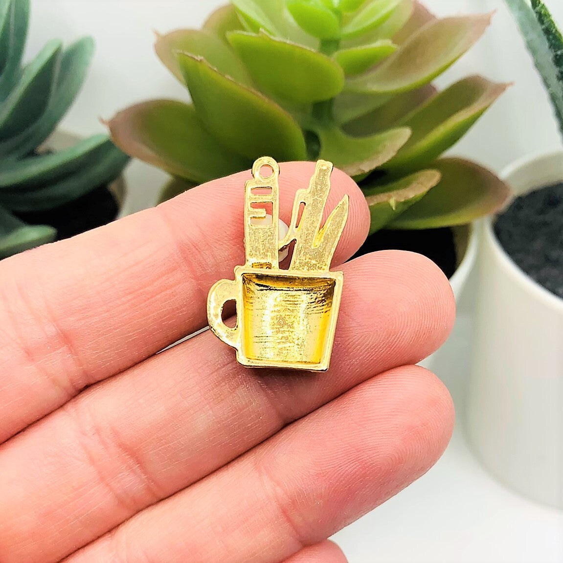 1, 4 or 20 Pieces: Pink Paintbrush Artist Cup Charms