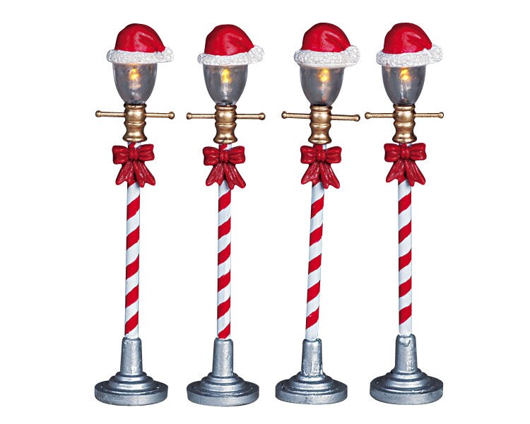 LEMAX Santa Hat Street Lamp, set of 4, Battery Operated (4.5V) #64472