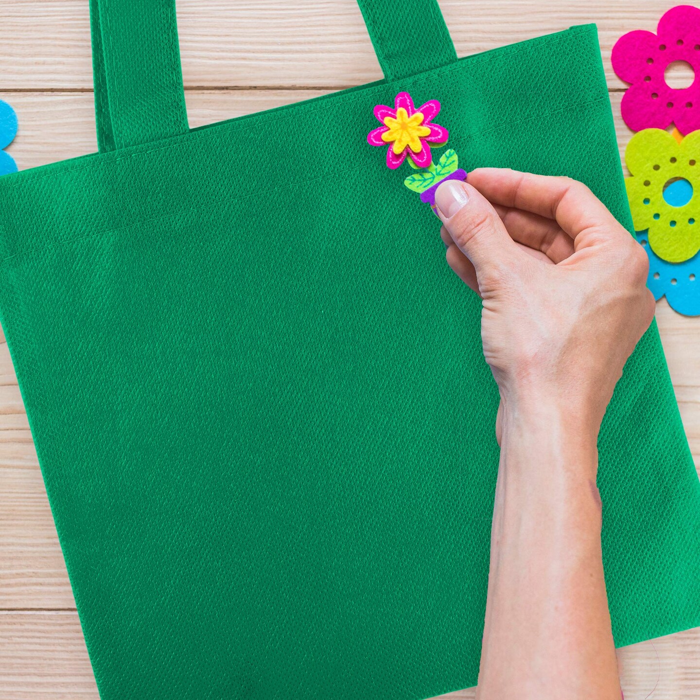 Super Z Outlet Assorted Colorful Solid Blank Fabric Tote Party Gift Bags Rainbow with Handles for Birthday Favors, Snacks, Decoration, Arts &#x26; Crafts, Event Supplies (12 Pack) (12&#x22; Inches)