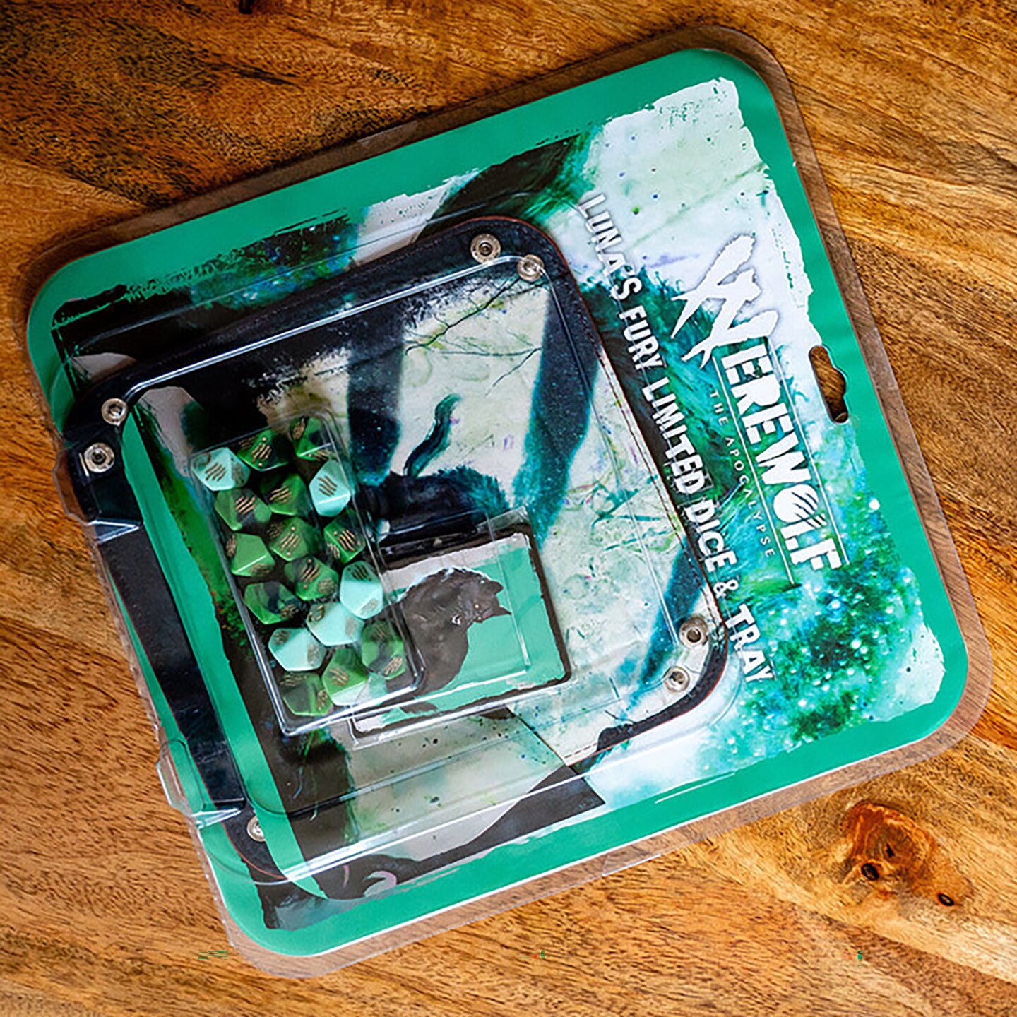 Werewolf: The Apocalypse 5th Edition Roleplaying Game Luna&#x2019;s Fury Limited Dice &#x26; Tray Accessory Pack - 17 Green RPG Dice Set, 5 Cards &#x26; Folding Tray