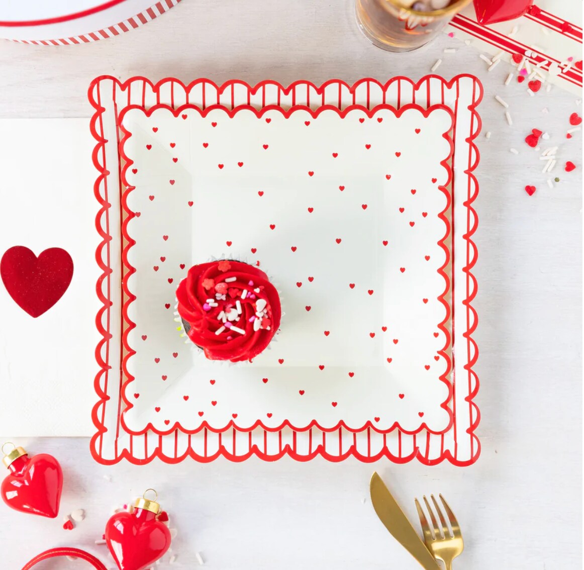 Valentine Red Scattered Heart Scalloped Paper Plates - 8&#x22; (8-Pack)