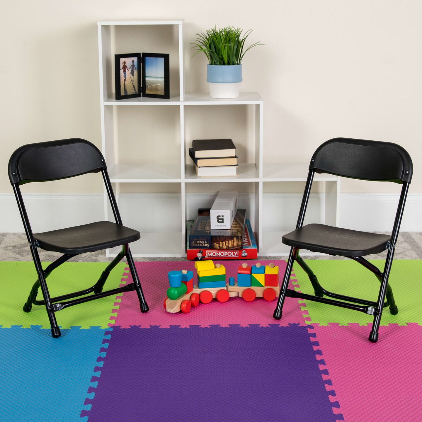 Emma and Oliver 10 Pack Kids Plastic Folding Chair Daycare Home School Furniture