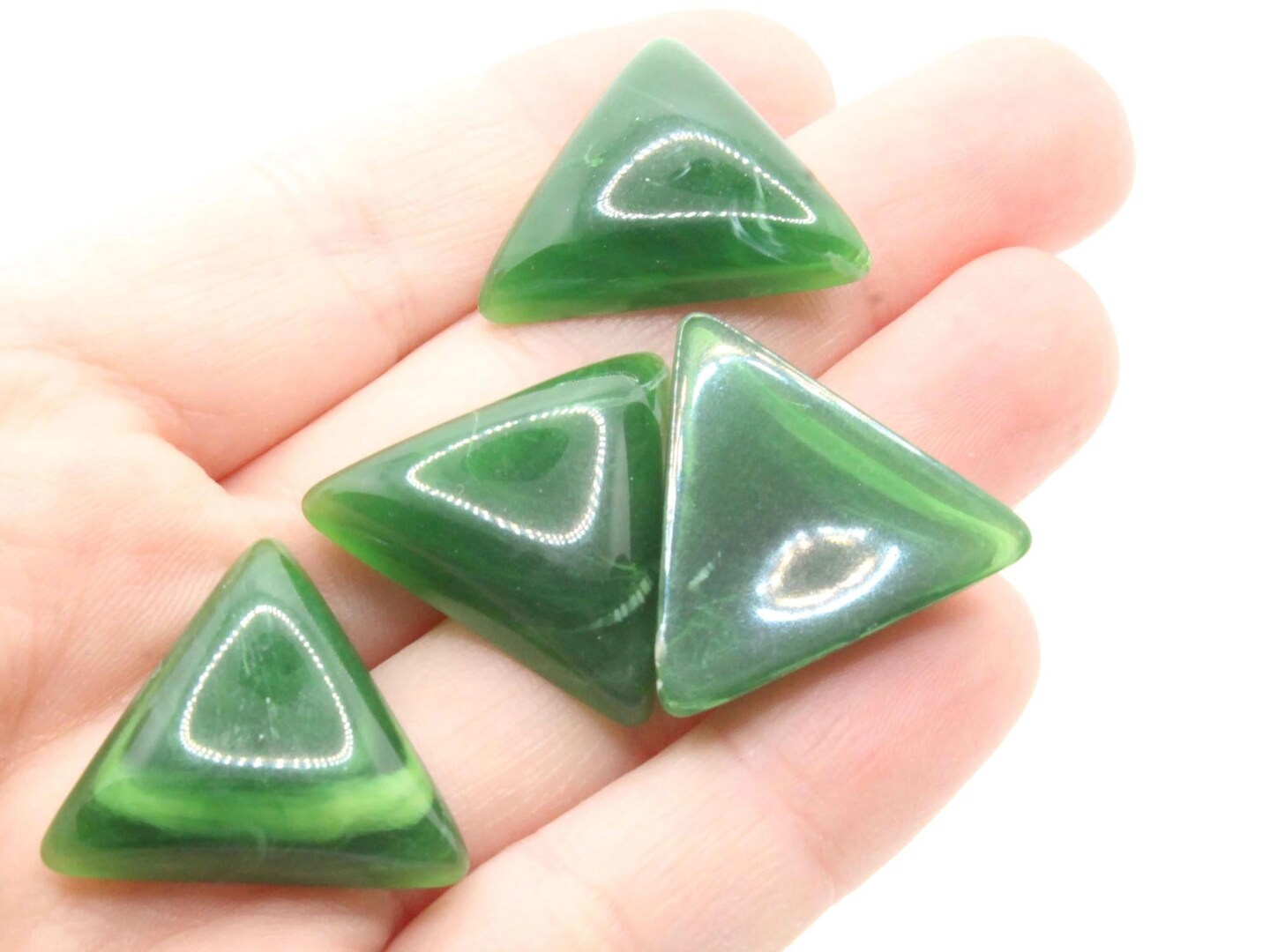 4 23mm Green Triangle Vintage Lucite Plastic Cabochon