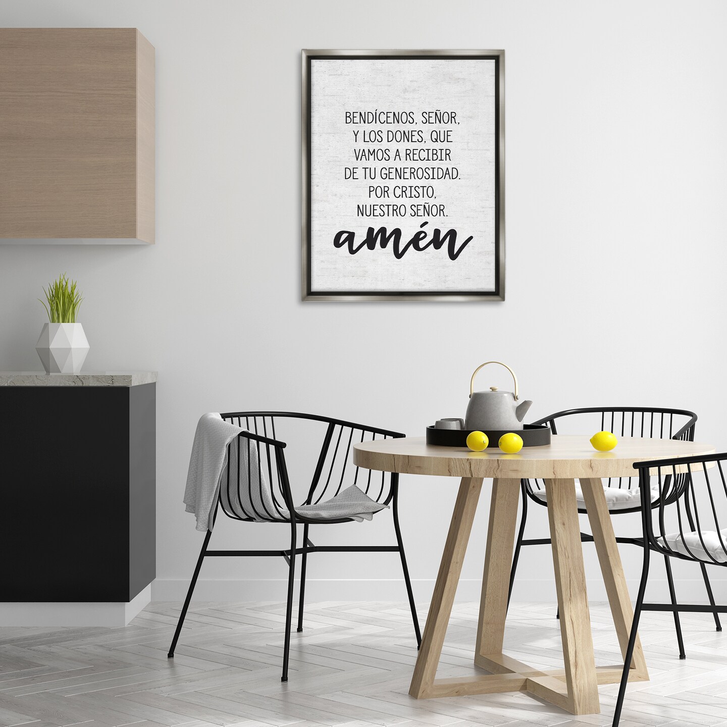 Stupell Industries Bendición de la Mesa Framed Floater Canvas Wall Art