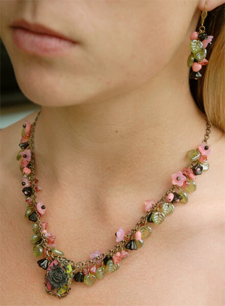 8x6mm Polychrome Orchid Glass Bell Flower Beads One Strand apx 25 beads GB-FB36