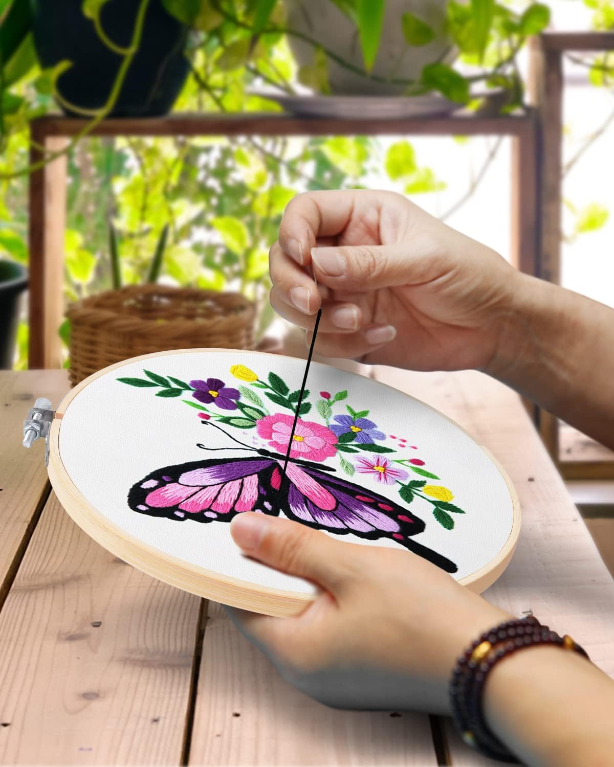 12 Pieces Embroidery Hoops, Bamboo Frame Circle Cross Stitch Hoop Ring Embroidery Hoops Set for Embroidery and Cross Stitch