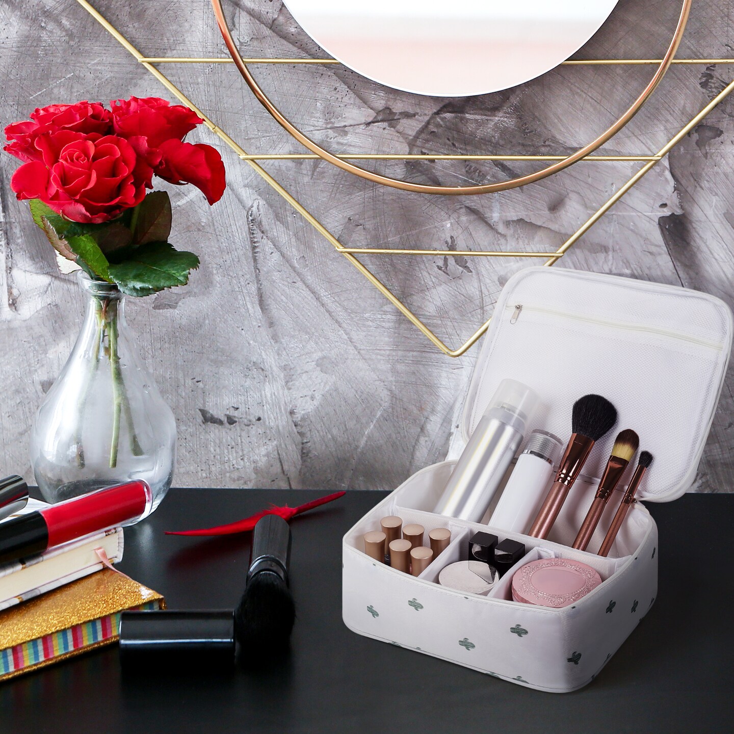 Travel Makeup Cosmetic Bag Portable Toiletry Bag Kit Waterproof Cosmetic Case