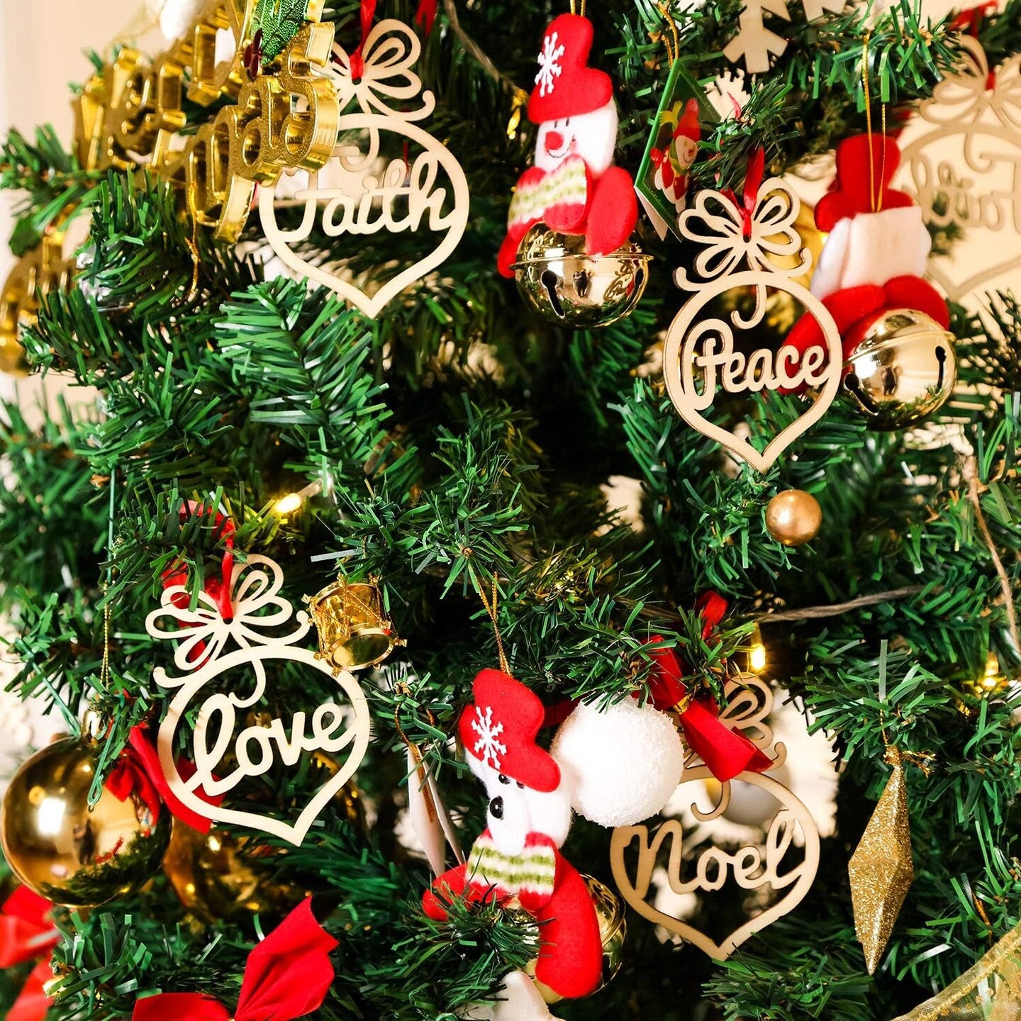 30 Pieces Christmas Wooden Hollow Ornaments Xmas Tree Hanging Tags Crafts Pendant Decor Christmas Holiday Wedding Decorations