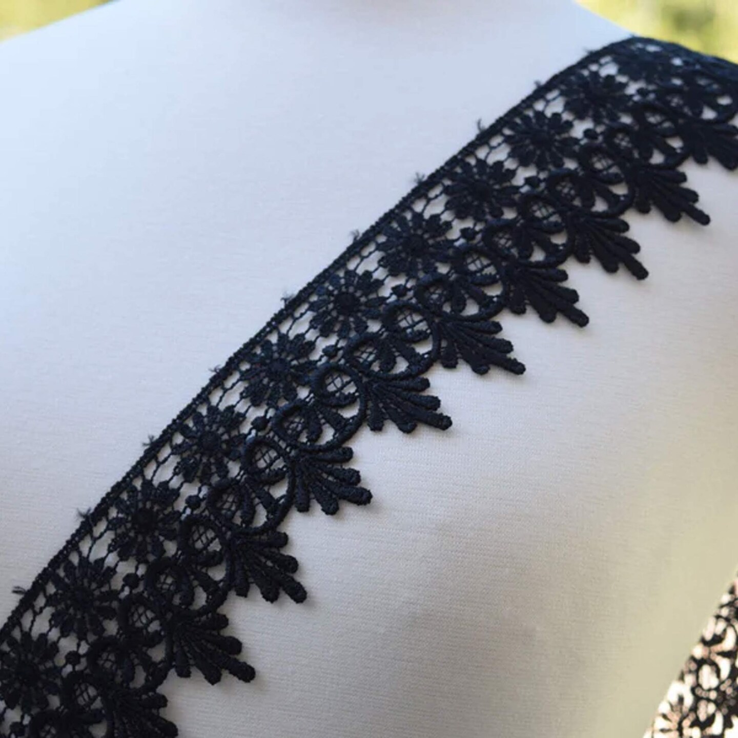 1 Yard 3 Inch Black Raven Floral Venice Lace Trim for Sewing and Crafts