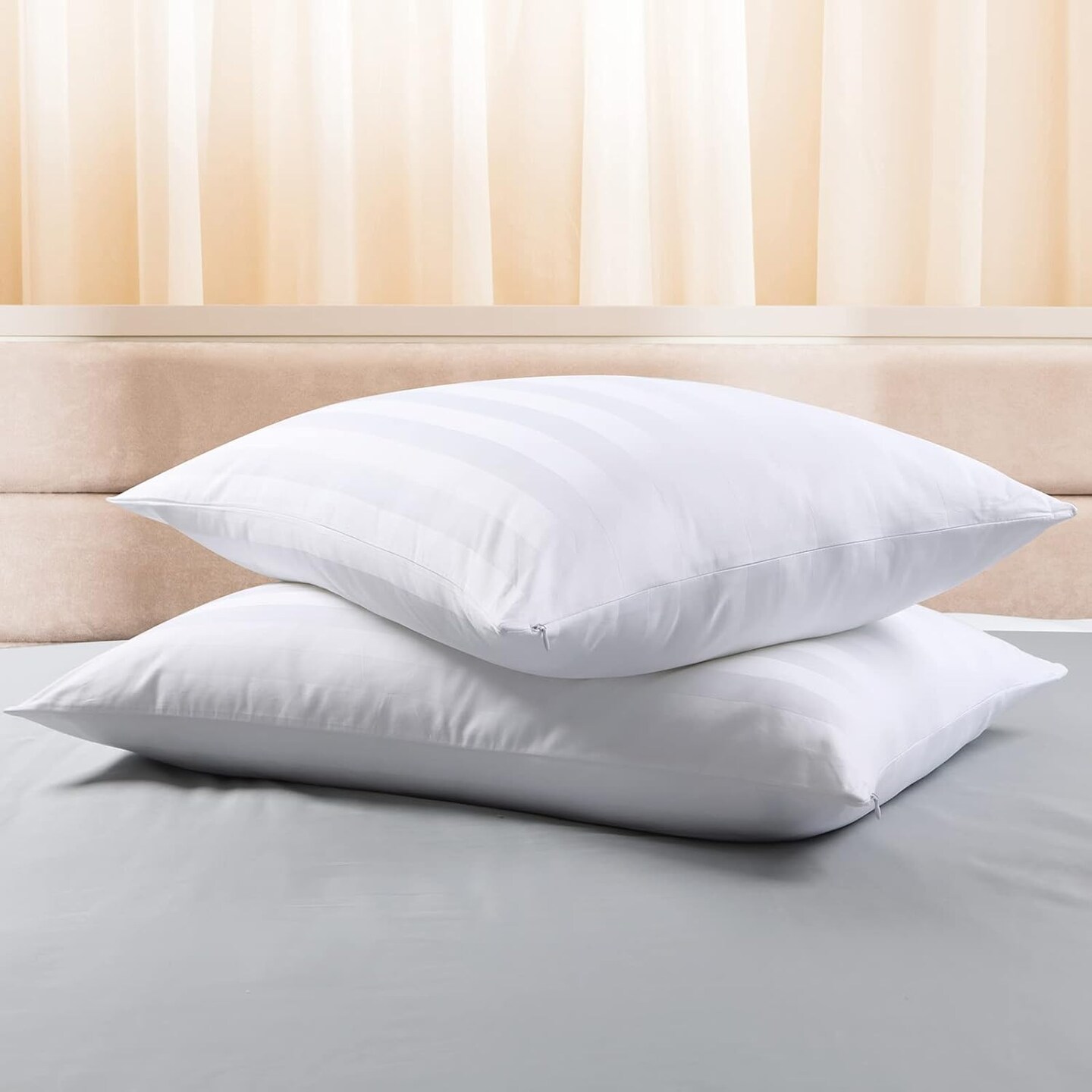 Pillow Cases Queen Size, 100% Egyptian Cotton Pillow Protectors with Zipper, 400 Thread Count Sateen Weave White Pillowcases Queen Size Set of 2, Premium Quality Pillow Covers for Home/Hotel