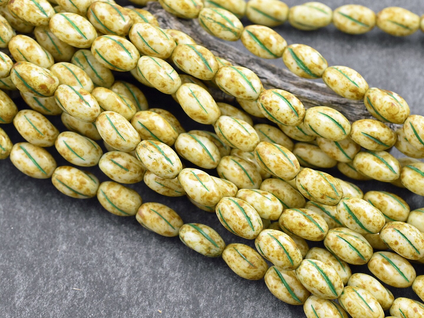 *17* 8x11mm Green Washed Alabaster Picasso Coffee Bean Oval Beads