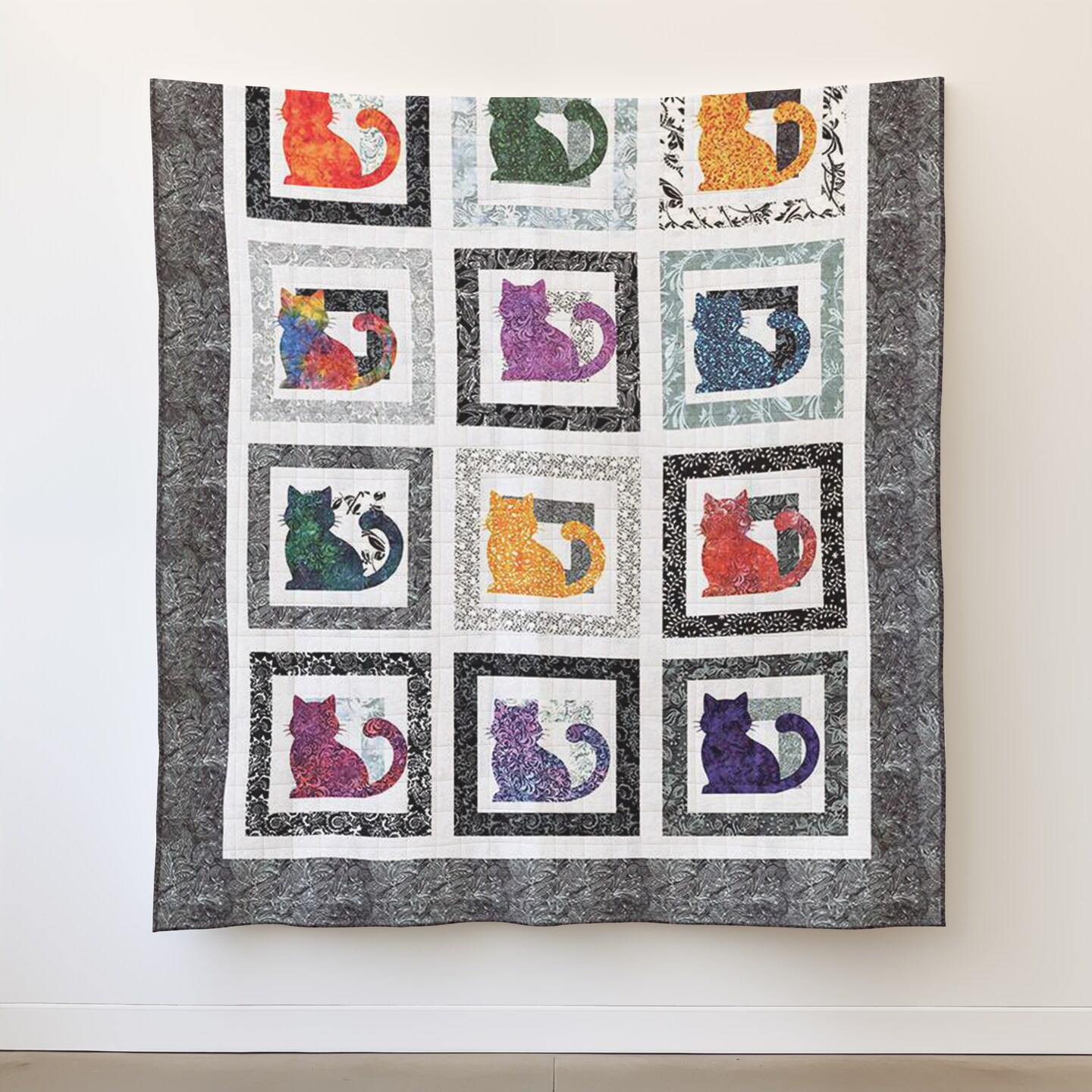 Expressions Batiks Feline Groovy Quilt Kit (ktbt-1018) | Riley Blake | Sewing Kit