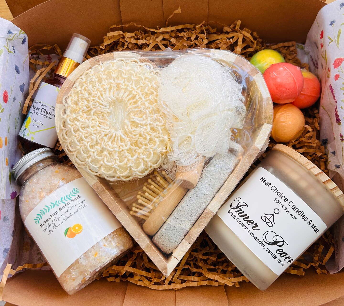 Spa Gift Box for Mom – Relaxation Gift Set, Natural Soy Candle