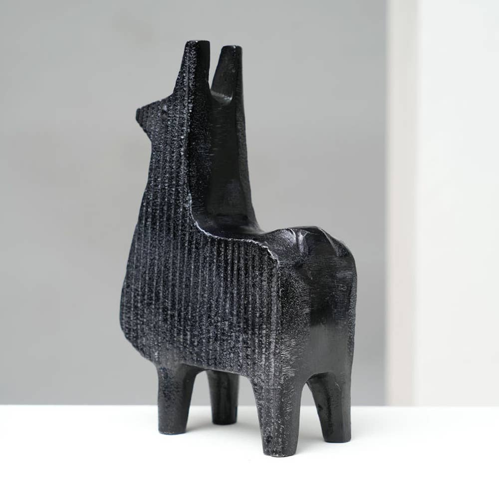 Black Ribbed Llama Sculptures &#x2013; Contemporary Aluminum Animal Figurines