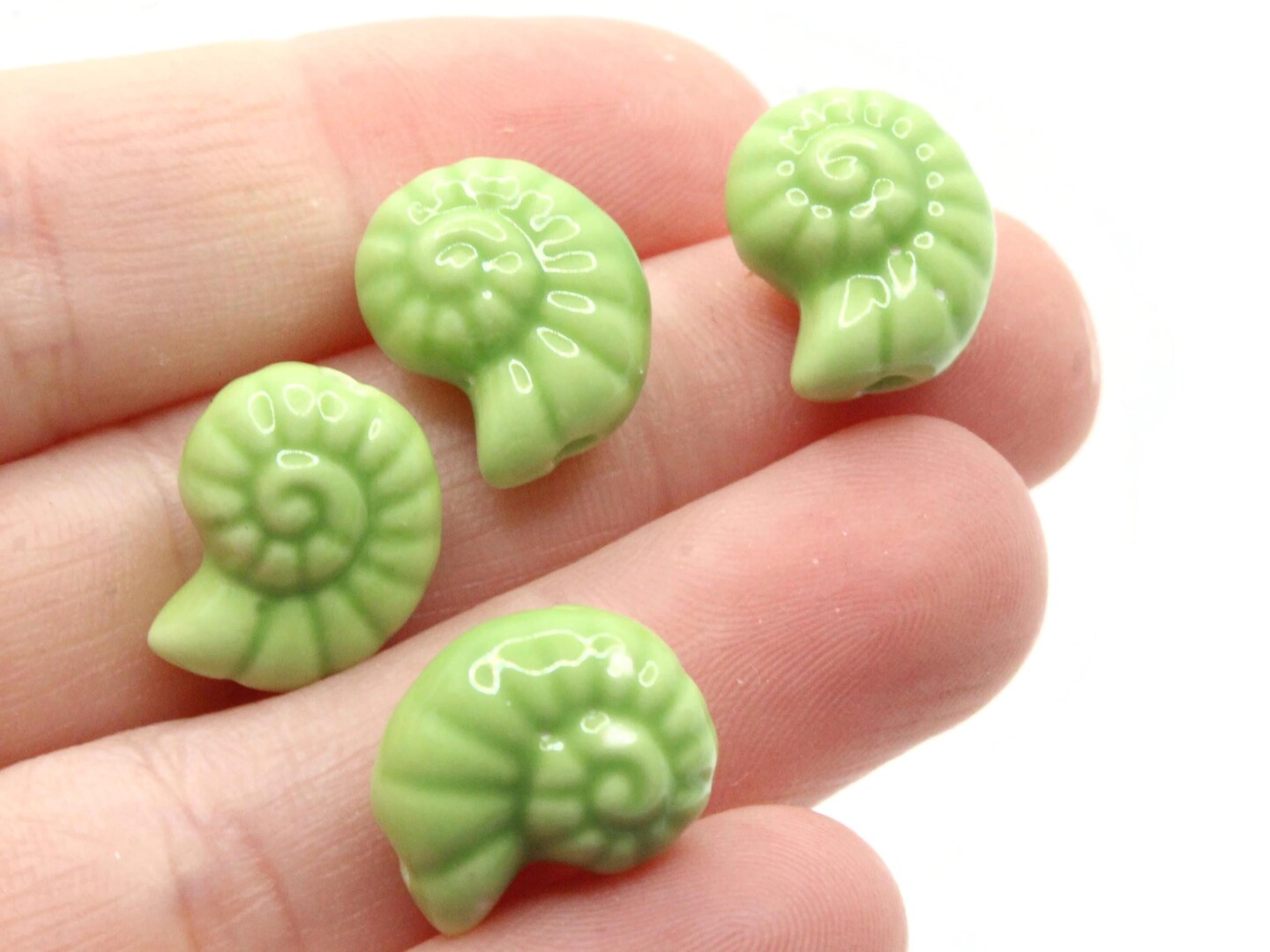 4 14mm Green Porcelain Spiral Seashell Beads
