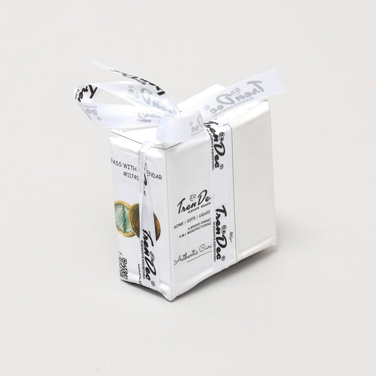 Vintage Collectible Brass Compass with Calender - Gold