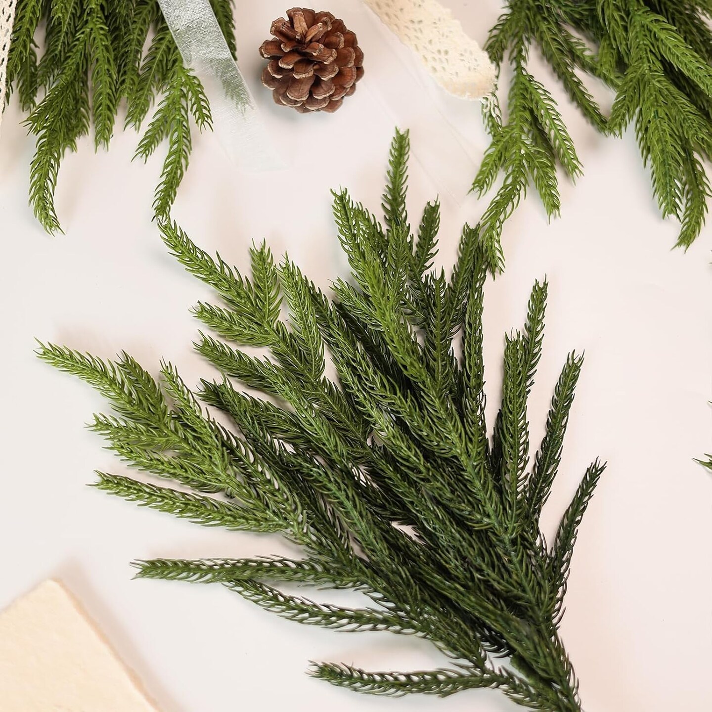 20 Pcs Christmas Norfolk Pine Branches (Green)