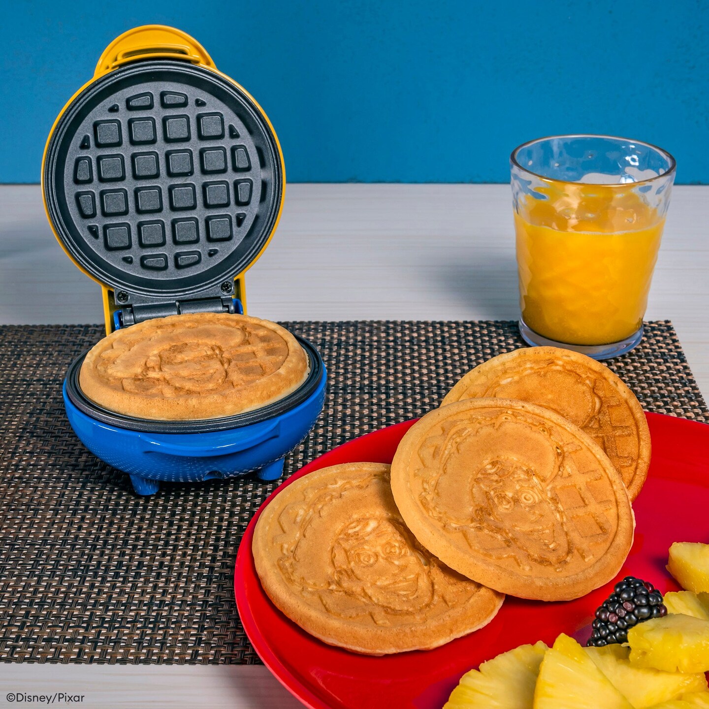 Uncanny Brands Disney Pixar Toy Story Woody Mini Waffle Maker