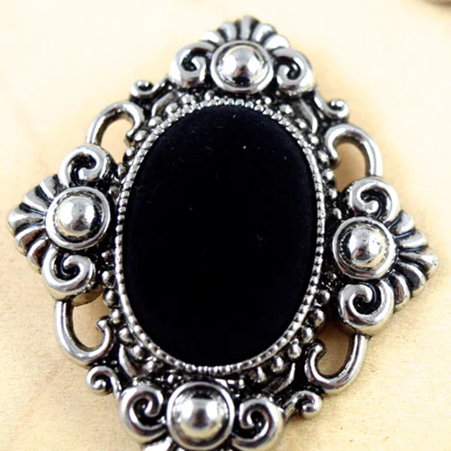 1 Piece Vintage Gothic Silver Cameo Pendants Large 2.25 x 2 Inch