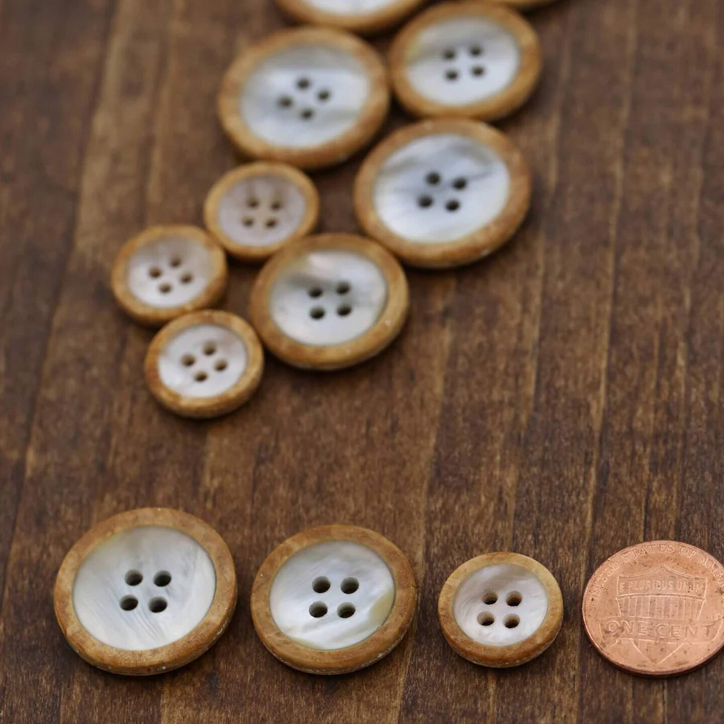 12 Pieces 20mm Faux Shell Buttons with Wood Edge 4-Hole Wood Sewing Buttons for Crafts & Clothing