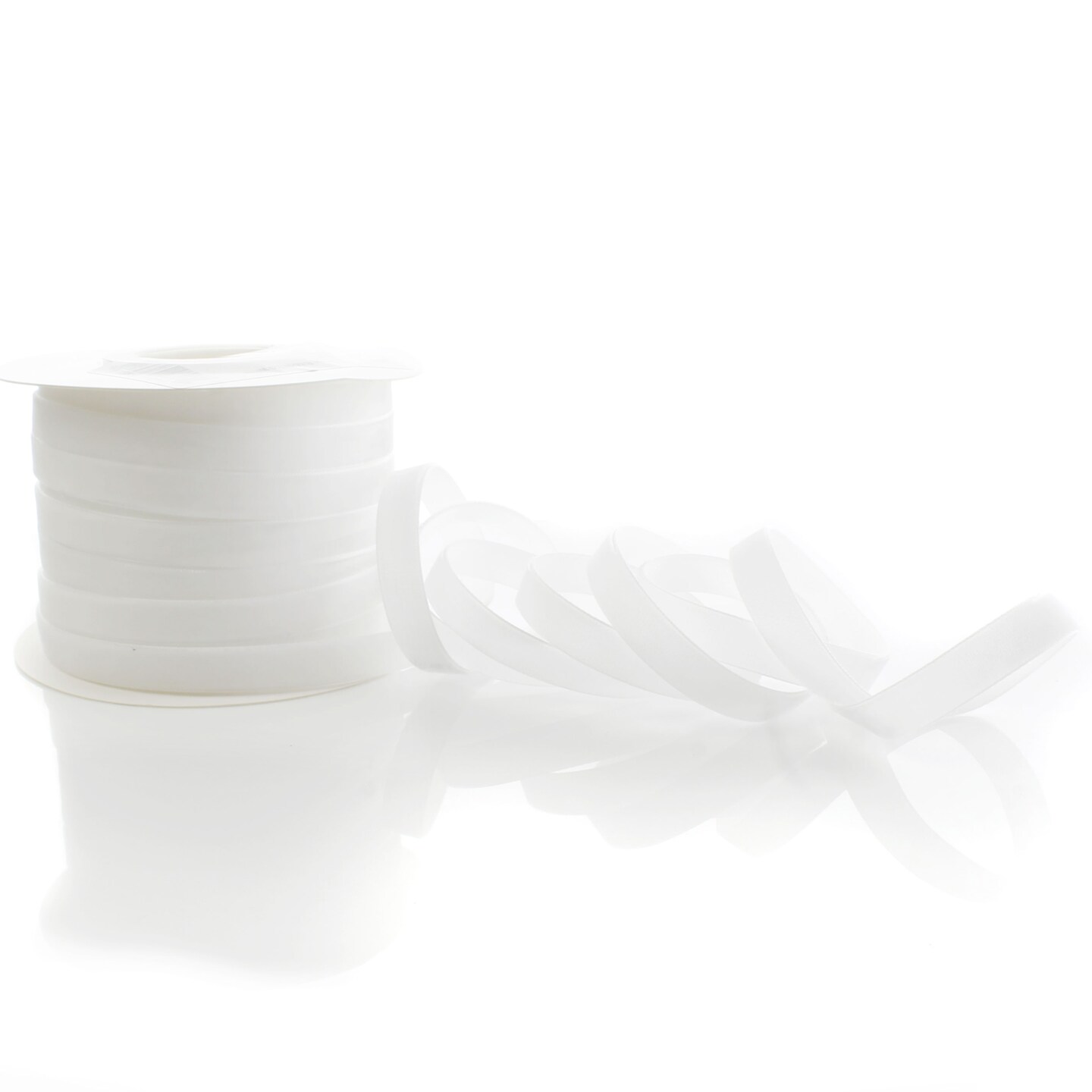 3/8&#x22; Velvet Ribbon (5yd &#x26; 25yd Spools)