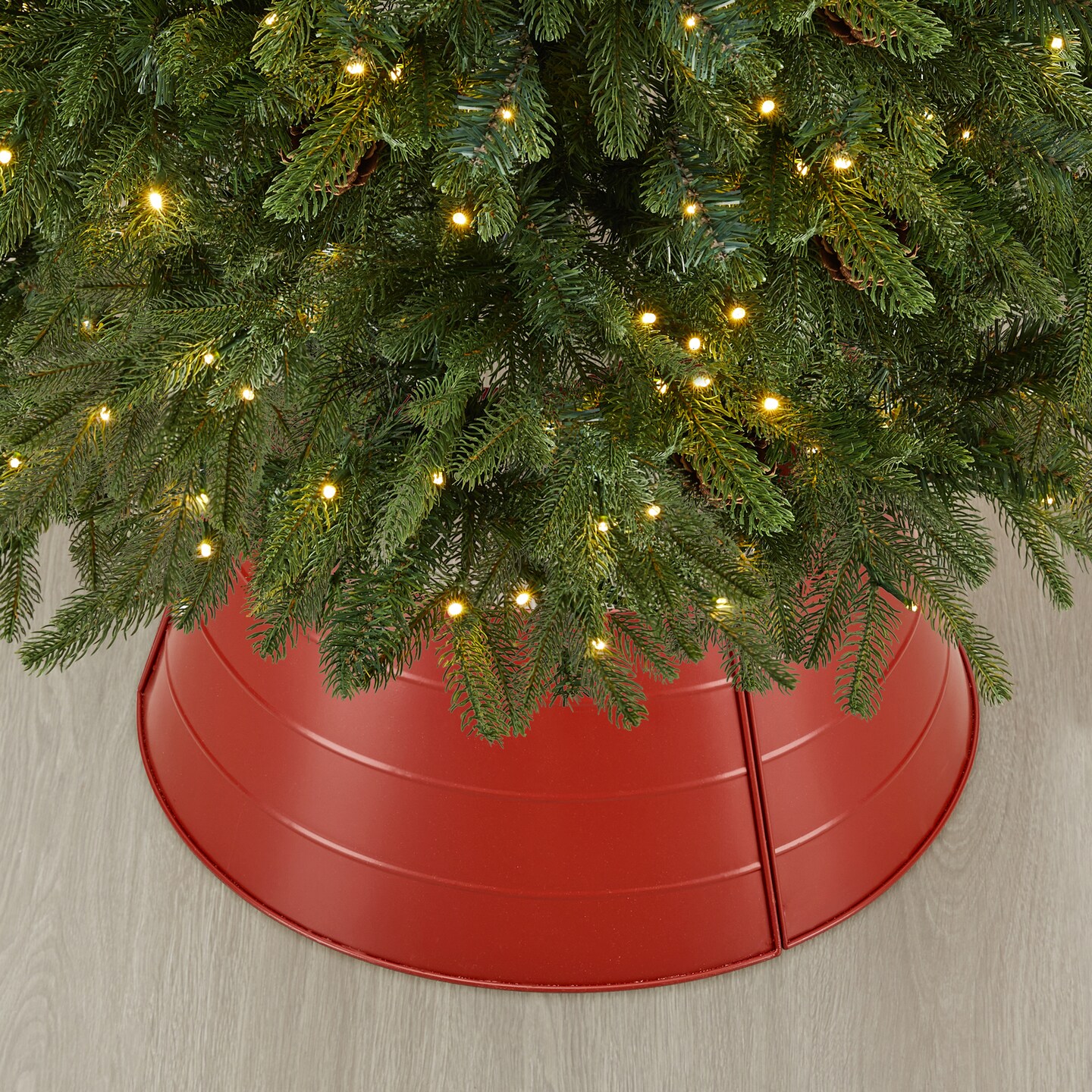 Set of 2 22&#x22;D Christmas Painted Metal Tree Collar