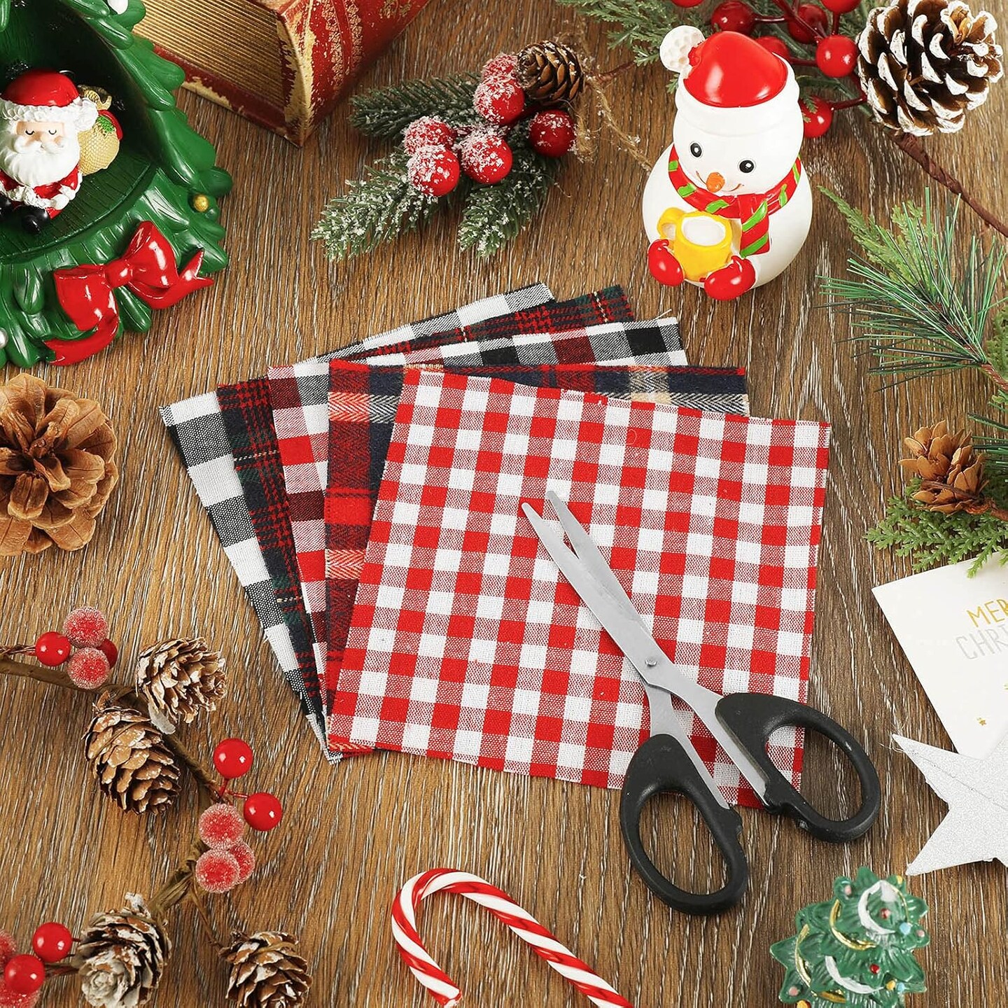 30Pcs Christmas Plaid Fabric Squares Buffalo Check Cotton Fabric Squares Red Green Black White Quilting Fabric Patchwork 15 Design Precut Quilt Charm Squares for DIY Art Craft Sewing, 5 x 5&#x22;