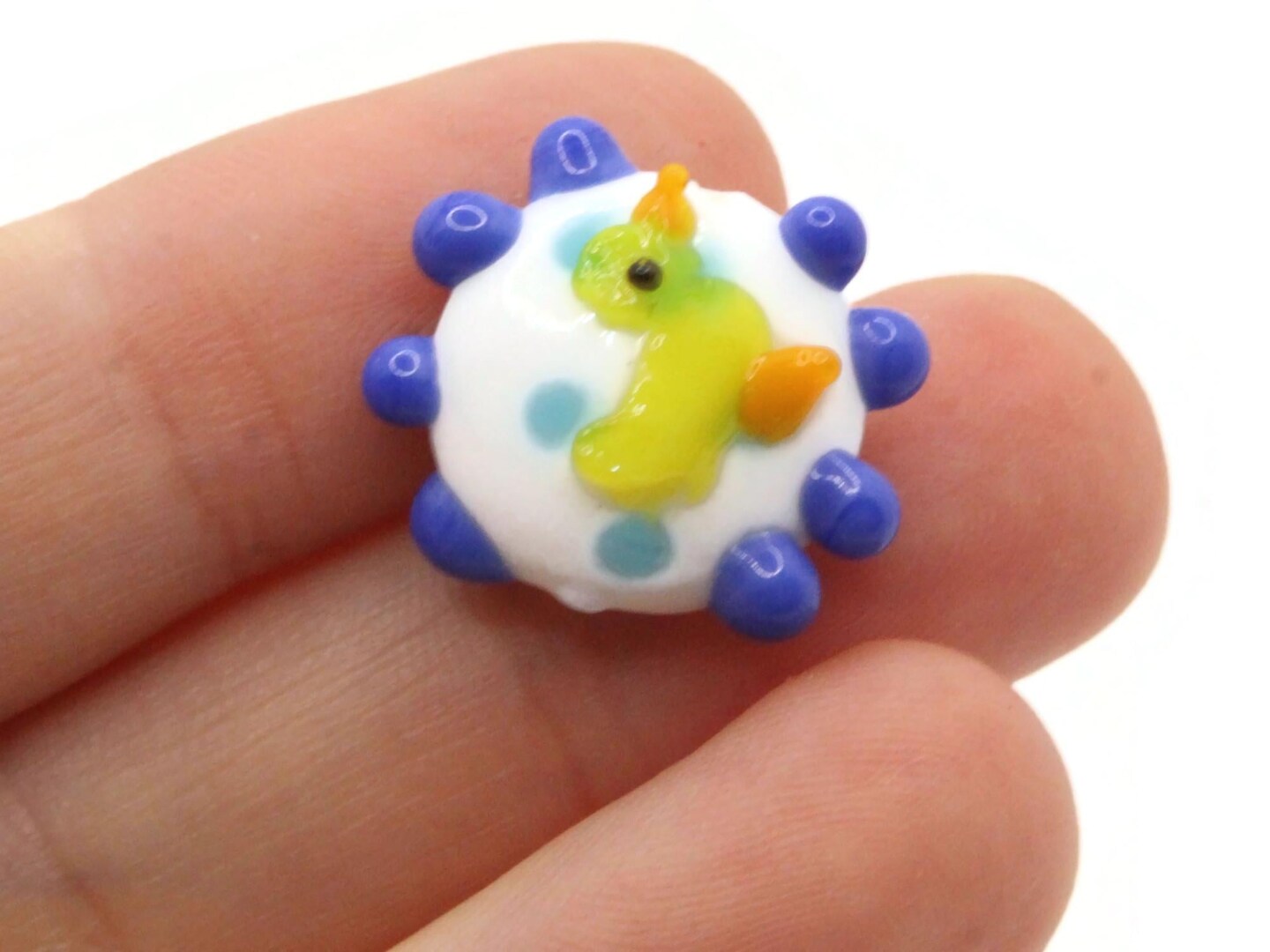 19mm White with Blue Dots and a Duck Bead Flat Round Coin Lampwork Glass Bead