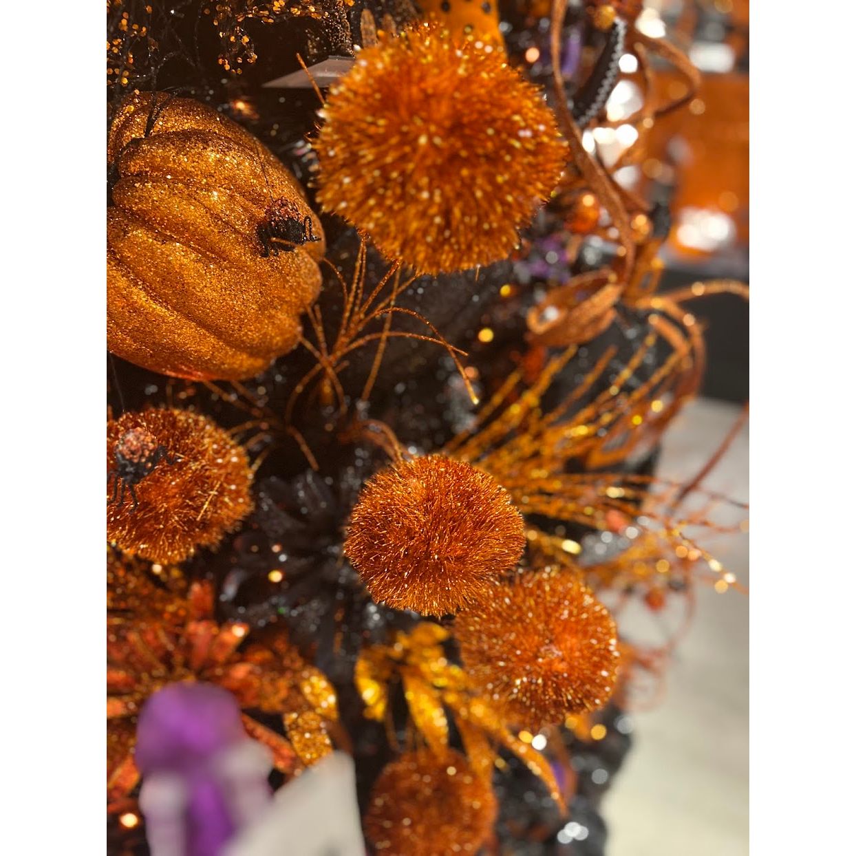 35&#x22; Glitter Pom Pom Spray: Orange