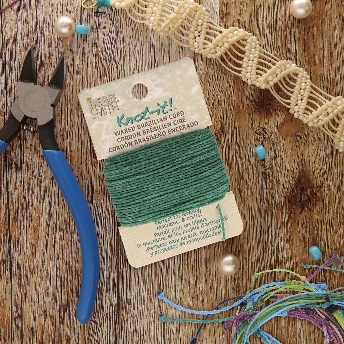 The Beadsmith Waxed Brazilian Cord, 0.7 mm Diameter, Light Wax, 15 Yards (13.7 m)