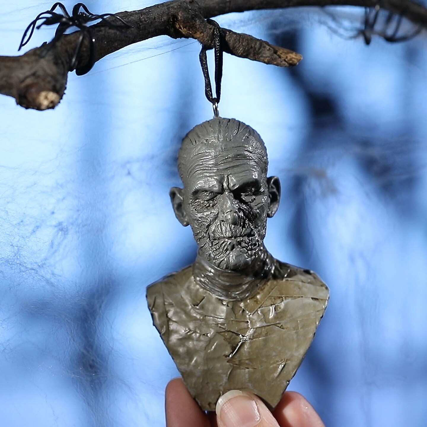 31/2&#x22; Universal Classic Monsters Curse of the Mummy Mini Bust Collectible Ornament