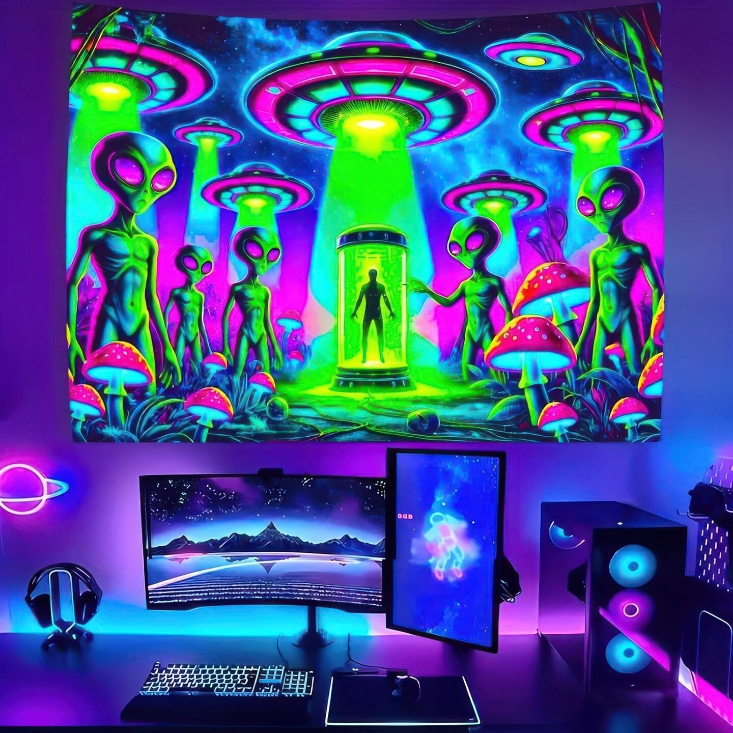 Alien Blacklight Tapestry UFO Black Light Hanging Backdrop Glow in The Dark Poster Wall UV Tapestry