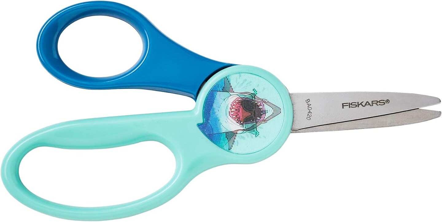 Magic Morph Kids Scissors - Image Moves when Tilted - Pointed-tip for Ages 4+ - Fun Shark Design - Back to School Supplies