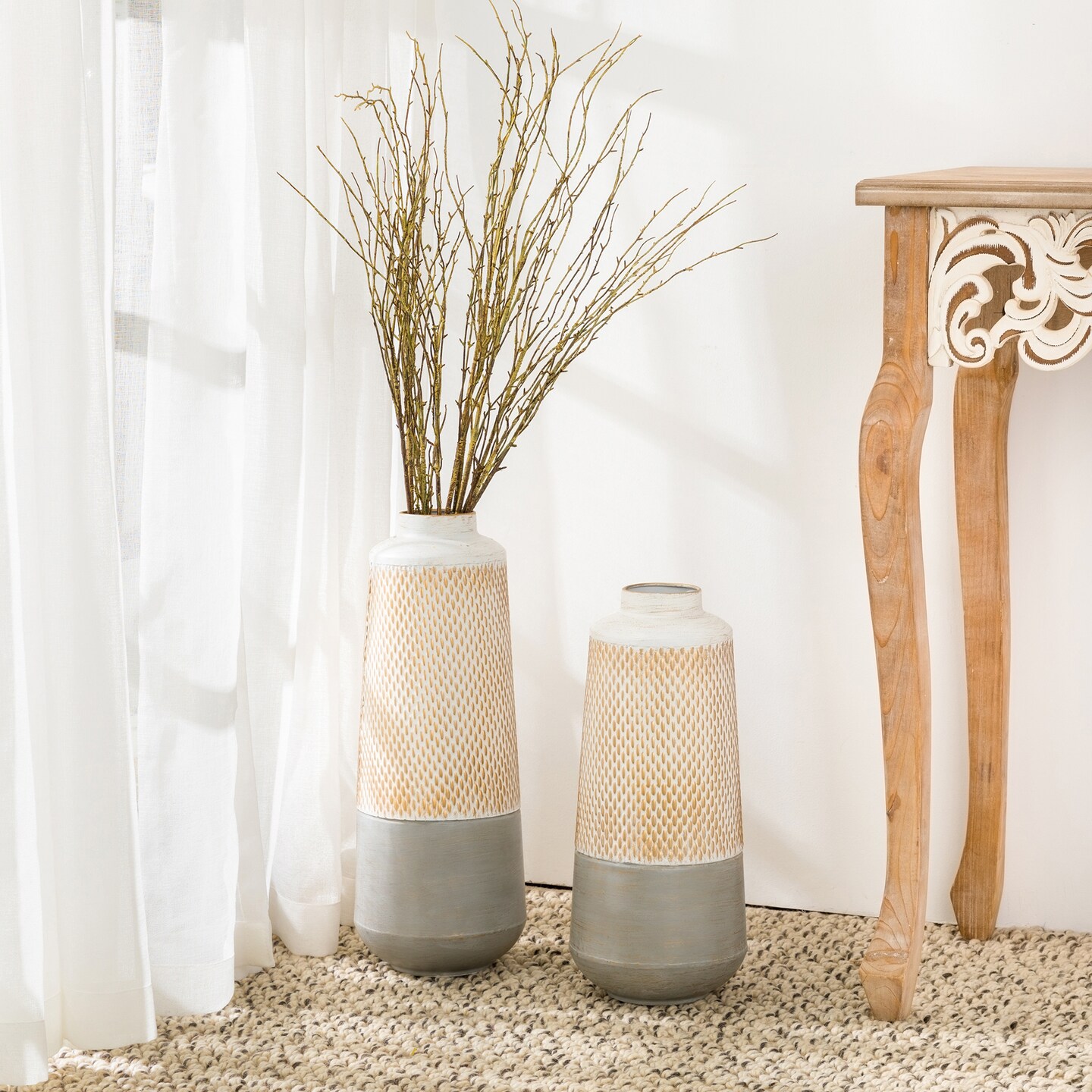 Set of 2 Modern Table Floor Metal Art Vases