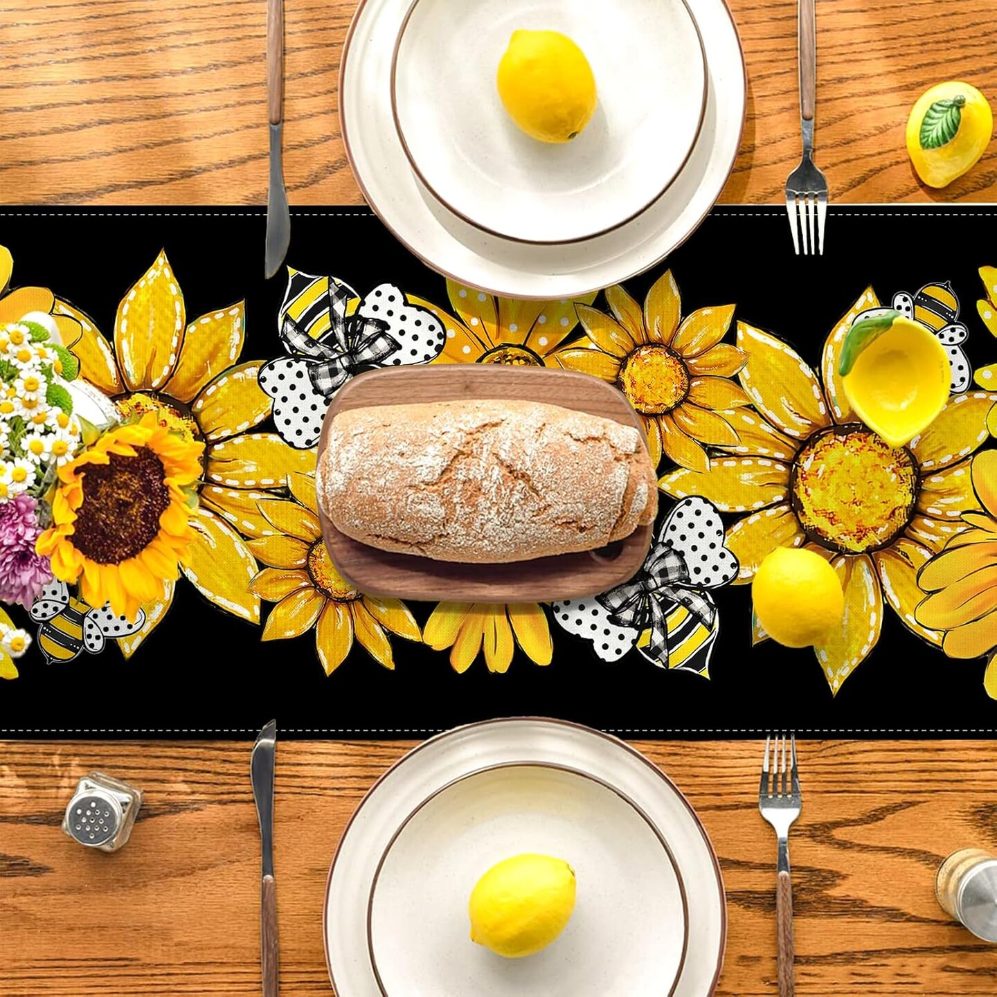 Summer Sunflower Table Runner – Spring Floral Bee Table Cover, Rustic Farmhouse Seasonal Table Decor for Home, Kitchen & Party Decorations