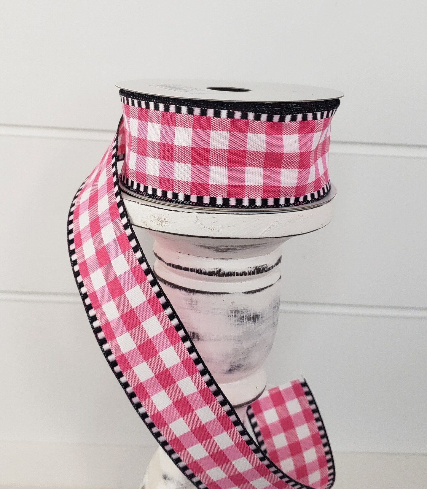1.5"x10YD Hot Pink/White Gingham Check Wired Ribbon - Vibrant and Charming for Crafts and Decor (RW813811)