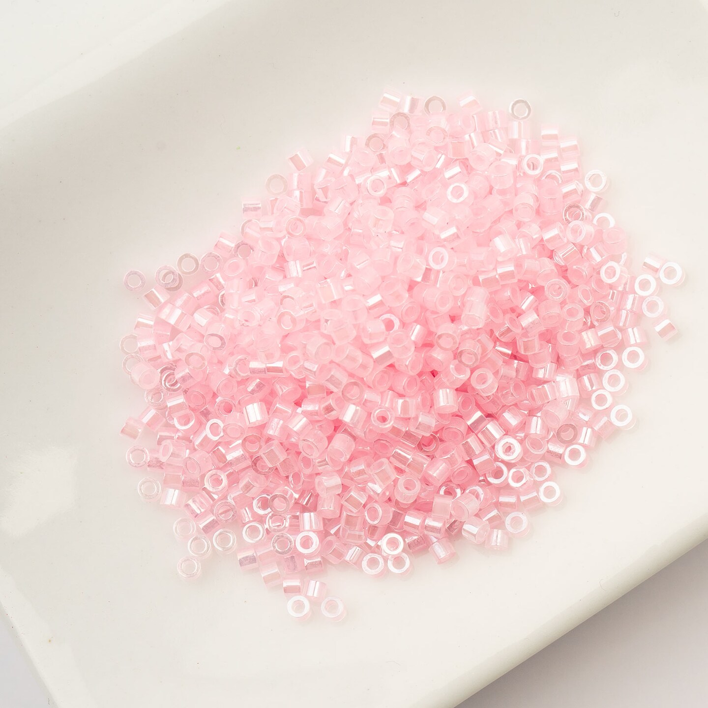 John Bead Ceylon Finish Cylin Beads 11/0 Glass Cylindrical Seed Beads, 25g