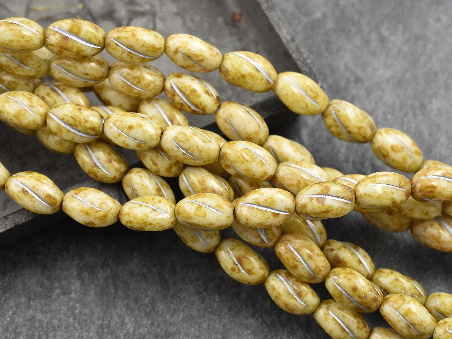 *16* 8x11mm Silver Washed Alabaster Picasso Coffee Bean Oval Beads