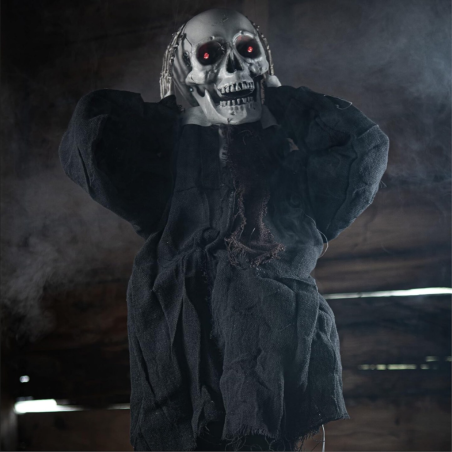 Hanging Skull Man Animated 43&#x22;