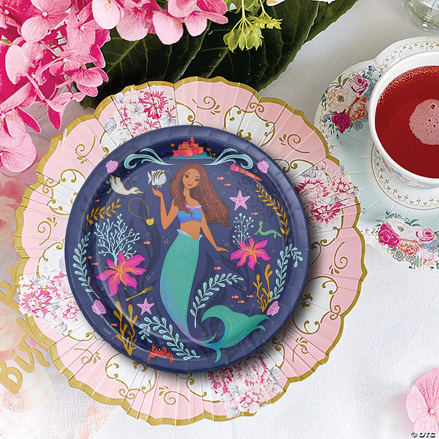 8 Count Mermaid Party Paper Dinner Plates 9" Ariel & Sea Friends Theme for Birthday Celebrations